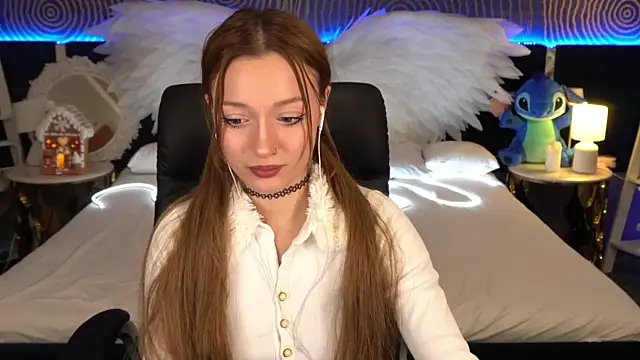 FoxyMayy online show from 11/29/25, 02:53