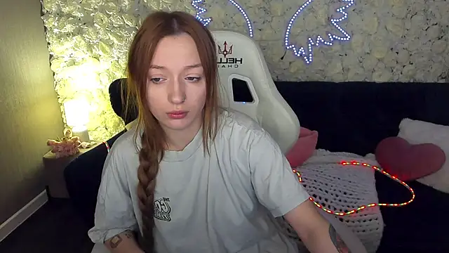 FoxyMayy online show from 03/20/26, 06:29