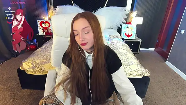 FoxyMayy online show from 04/06/26, 01:12