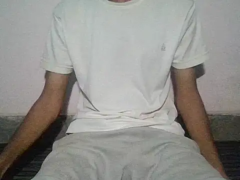 ash706339 online show from 09/14/25, 08:35