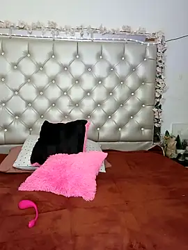 ZARAY 1118 online show from 11/28/25, 07:49