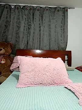 ZARAY 1118 online show from 03/31/26, 02:35