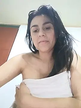 vanessa-titisM online show from 11/13/25, 02:21