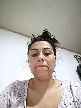 vanessa-titisM online show from 11/16/25, 02:50