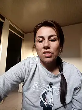 vanessa-titisM online show from 07/16/26, 10:27
