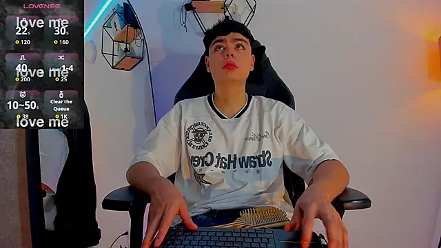 Snapshot of Im_Juaniito chatting on 09/14/25, 01:27 Im Juaniito online show from 09/14/25, 01:27