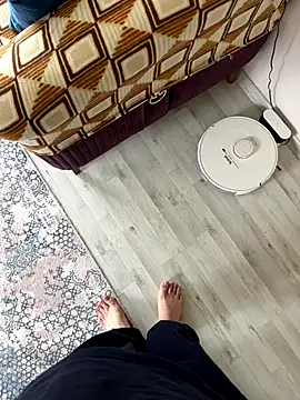 LAZ3R1 online show from 10/02/25, 10:33