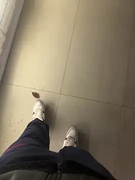 LAZ3R1 online show from 11/15/25, 03:19