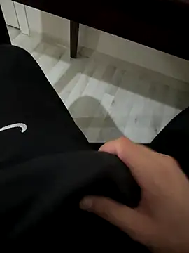 LAZ3R1 online show from 11/23/25, 09:58