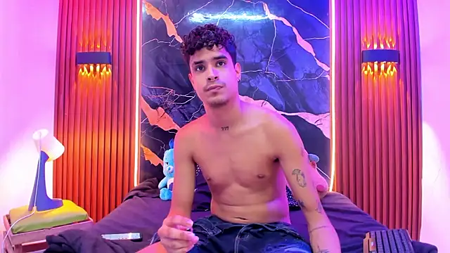 Lucky boys  X online show from 02/11/26, 06:13