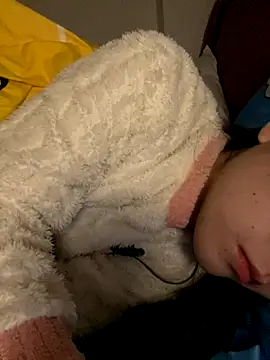 ruiki666 online show from 10/29/25, 01:46