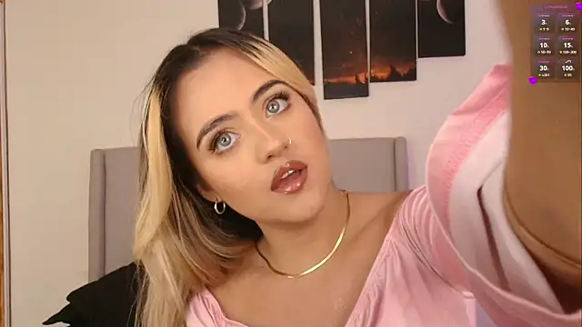 MaryMoon  online show from 11/28/25, 10:56