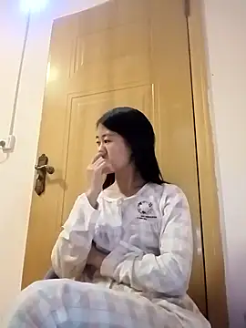 luy-xinh02 online show from 10/05/25, 01:09