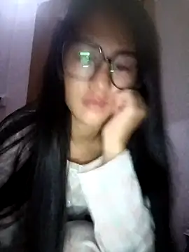 luy-xinh02 online show from 10/11/25, 05:33