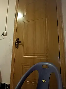 luy-xinh02 online show from 10/31/25, 02:18