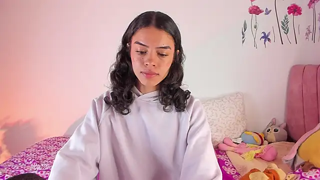 maddy parker   online show from 04/10/26, 11:53