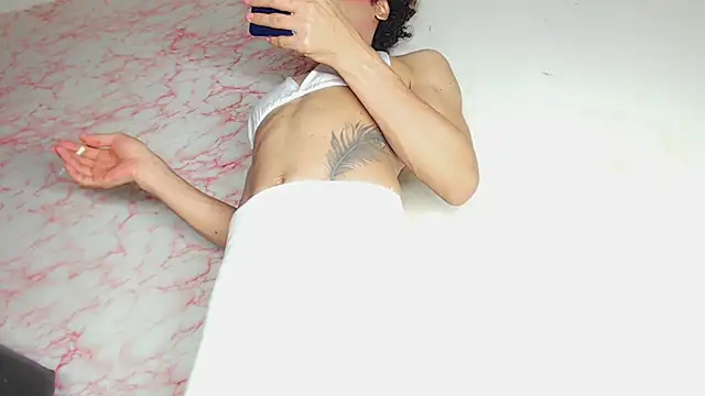 Snapshot of franchescadoll chatting on 02/04/26, 02:06 franchescadoll online show from 02/04/26, 02:06