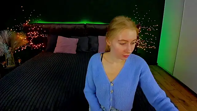 Alina Blonde online show from 09/20/25, 05:41