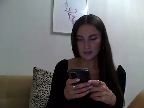 Snapshot of Orliva chatting on 07/20/26, 07:05 Orliva online show from 07/20/26, 07:05