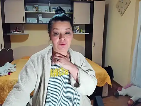 Soffy Skye online show from 02/10/26, 05:00