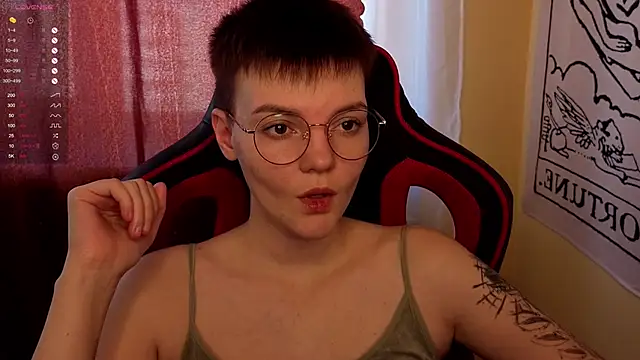 KrisNeal online show from 10/02/25, 09:27