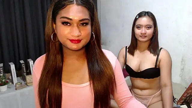 Elysia Fox online show from 02/08/26, 06:28