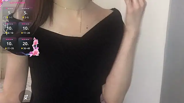 mari maria online show from 10/24/25, 05:42