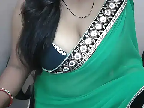 bold naina online show from 12/23/25, 03:59