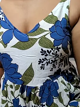 preethi-lovely online show from 11/21/25, 04:44