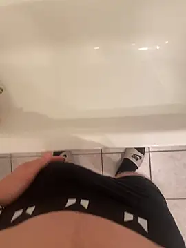 Adamsam88 online show from 12/21/25, 04:58