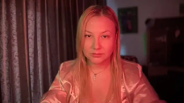 BikiHellena online show from 11/13/25, 08:24