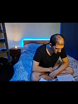 Snapshot of ObeyLust chatting on 11/11/25, 02:55 ObeyLust online show from 11/11/25, 02:55