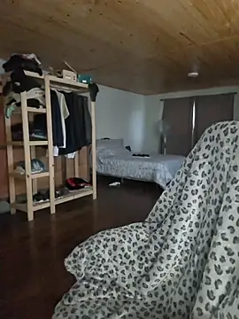 Snapshot of ObeyLust chatting on 04/01/26, 01:41 ObeyLust online show from 04/01/26, 01:41