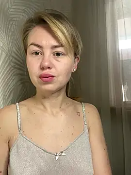 MartaLuna  online show from 11/03/25, 07:09