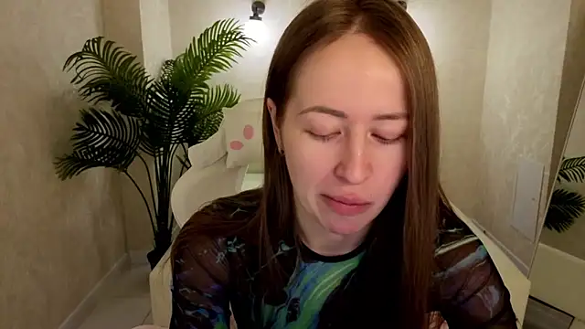 bella li   online show from 02/19/26, 01:12