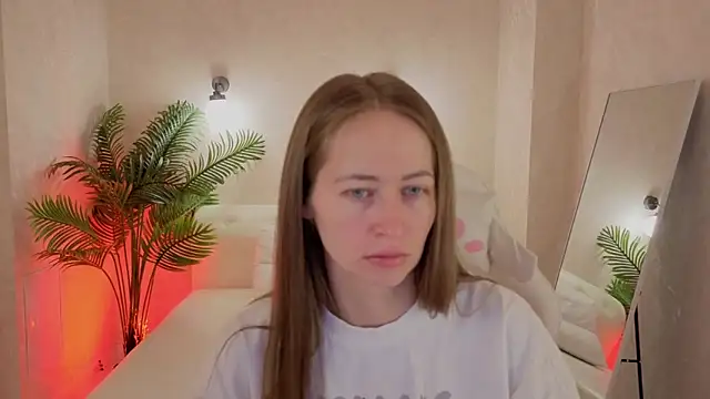 bella li   online show from 03/26/26, 01:33