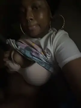 Cocochanel4567 online show from 09/26/25, 08:51