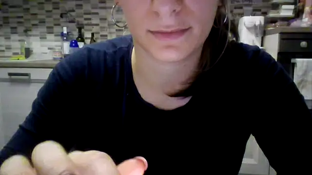 Snapshot of Camaleontica chatting on 10/30/25, 08:09 Camaleontica online show from 10/30/25, 08:09