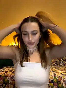 Elizabeth Tay online show from 09/30/25, 05:18