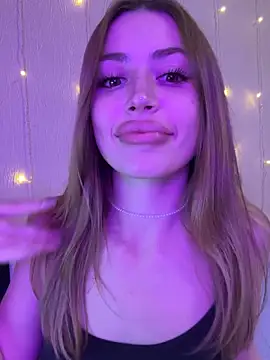 Elizabeth Tay online show from 11/25/25, 05:57