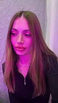 Elizabeth Tay online show from 02/07/26, 06:55