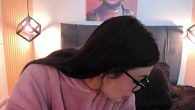 Evaa rosee  online show from 10/10/25, 11:53