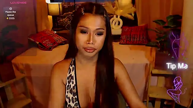 Snapshot of XGoddessOfSatisfactionxX chatting on 07/05/26, 11:12 XGoddessOfSatisfactionxX online show from 07/05/26, 11:12