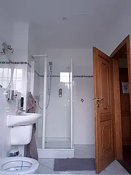 matzezsk online show from 09/30/25, 04:34