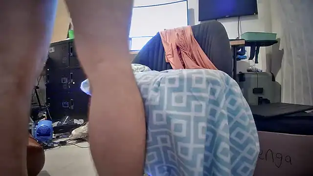 Snapshot of jasoncali305 chatting on 02/02/26, 08:24 jasoncali305 online show from 02/02/26, 08:24