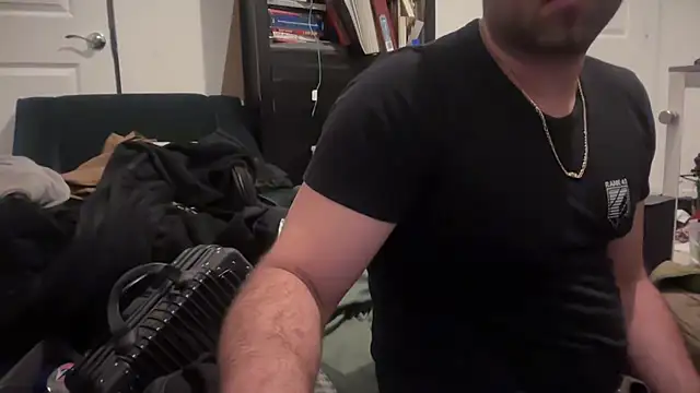 Snapshot of jasoncali305 chatting on 02/08/26, 10:07 jasoncali305 online show from 02/08/26, 10:07