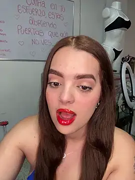 hannahst  online show from 04/05/26, 08:06