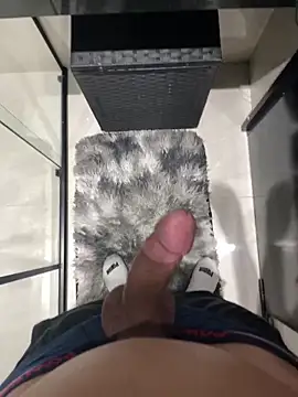 Snapshot of 7Novinho chatting on 09/12/25, 07:47 7Novinho online show from 09/12/25, 07:47