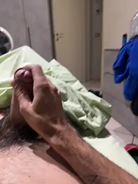 Snapshot of alexbergo87 chatting on 09/26/25, 09:41 alexbergo87 online show from 09/26/25, 09:41