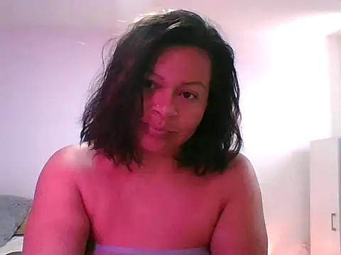 adri89-g online show from 11/05/25, 12:49